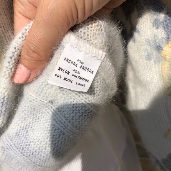 Cleo Angora Wool Floral Woman’s Sweater Sm - Picture 4 of 5